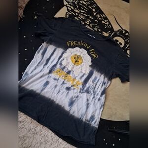 Vans Tiedye Freakin For Friday Tee with Dead Egg Graphic! 90s Vintage Soft Tee